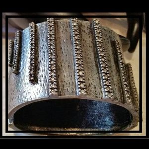 FABULOUS RHINESTONE BRACELET