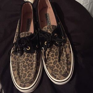 Leopard print Sperrys size 7.5