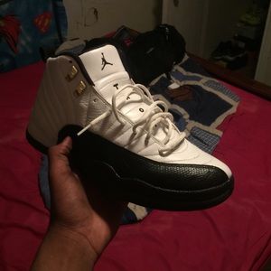 Jordan 12 taxis