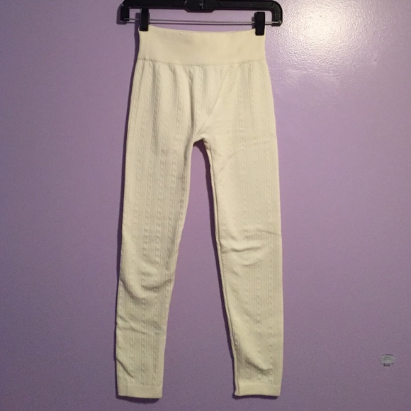 Rue 21 Thick Printed Cream Leggings