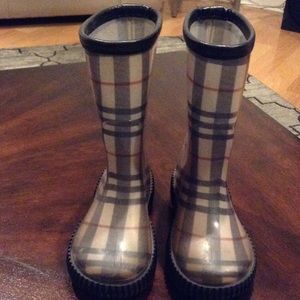burberry rain boots kids 2015