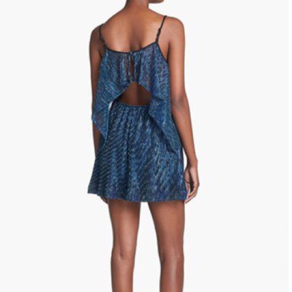 NWOT Mini dress- Perfect for NYE - Picture 4 of 4