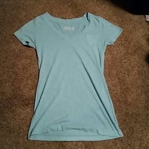 Light blue mosimo v-neck, SO SO SOFT