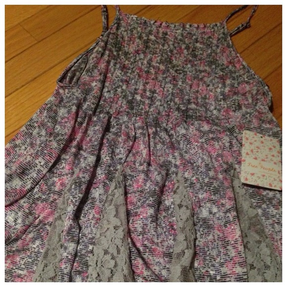 Free People top NWT size XS - Picture 2 of 4