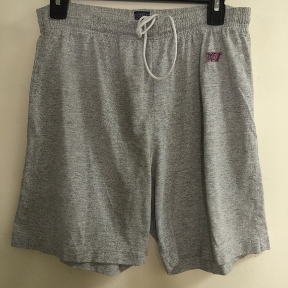 MV Sport Large Shorts - Picture 1 of 2