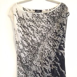 2b Bebe Sheer Floral Tunic