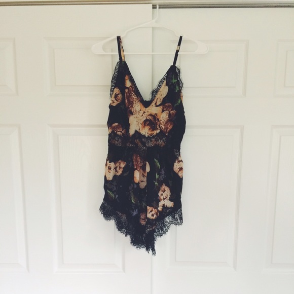 ASOS Floral Romper Playsuit - Picture 3 of 4