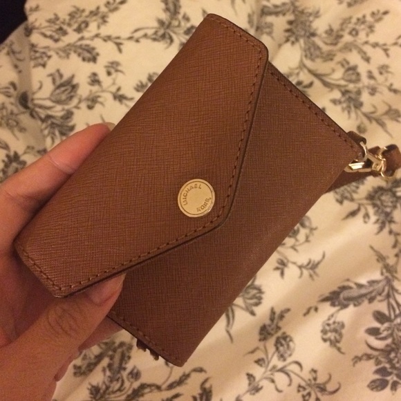 Michael Khors IPhone 4/Card Wallet