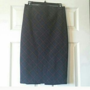 Plaid Express skirt.