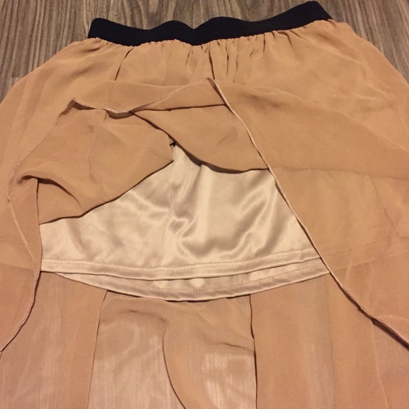 F21 high low skirt - Picture 2 of 2