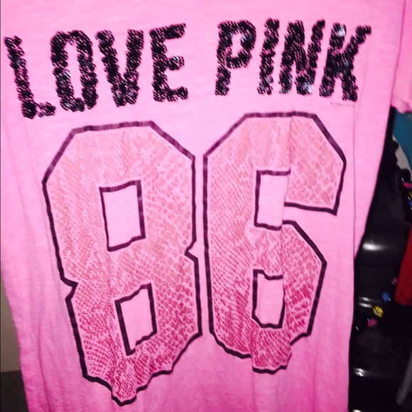 Love pink shirt