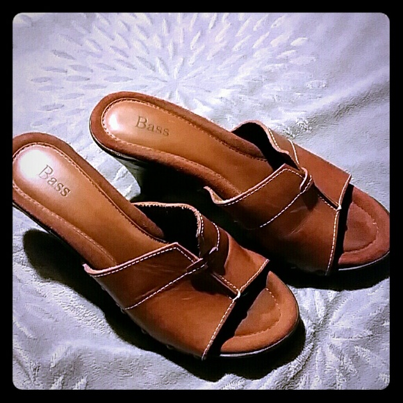 Bass Oresdon heels size 7