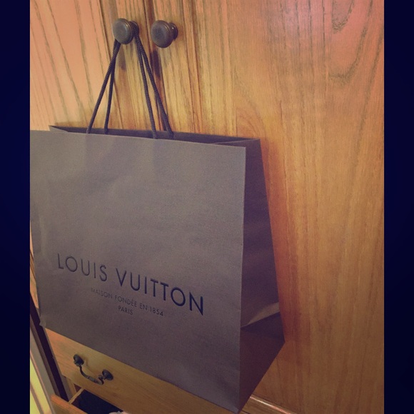 LV paper bag