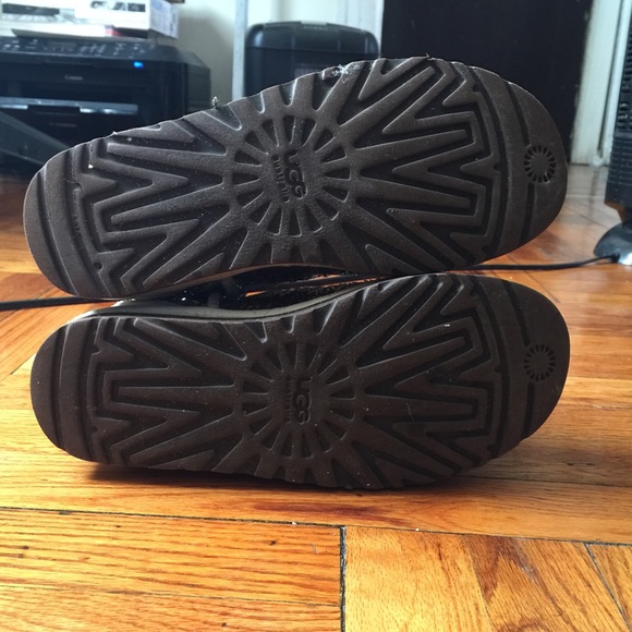 UGG Australia Champagne Sparkle Boots✨ - Picture 3 of 4