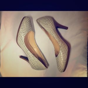 🚫SOLD🚫Cole Haan Leather Snakeskin Pumps Size 7