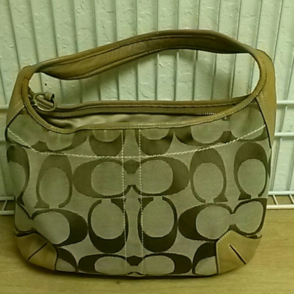 Coach handbag - Picture 2 of 4