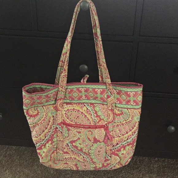 Vera Bradley tote.
