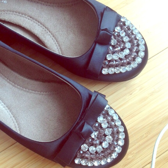 Black Aerosoles shoes