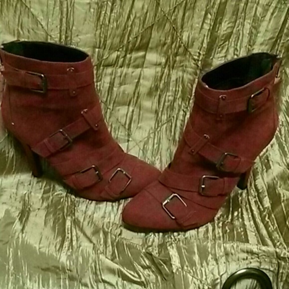 Burgundy booties - Picture 1 of 4