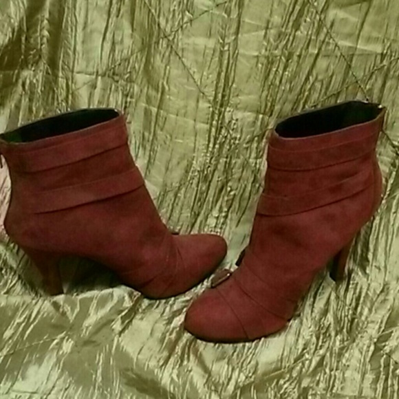 Burgundy booties - Picture 3 of 4