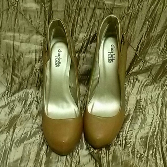 Shoes - Picture 3 of 3