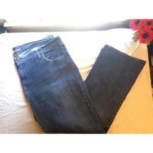 Old Navy Sweetheart Straight Leg Jeans