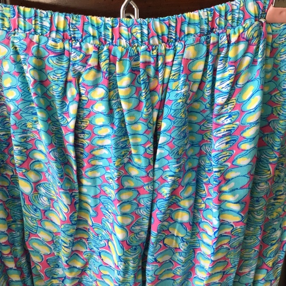 Lilly Pulitzer clam jam romper - Picture 3 of 4