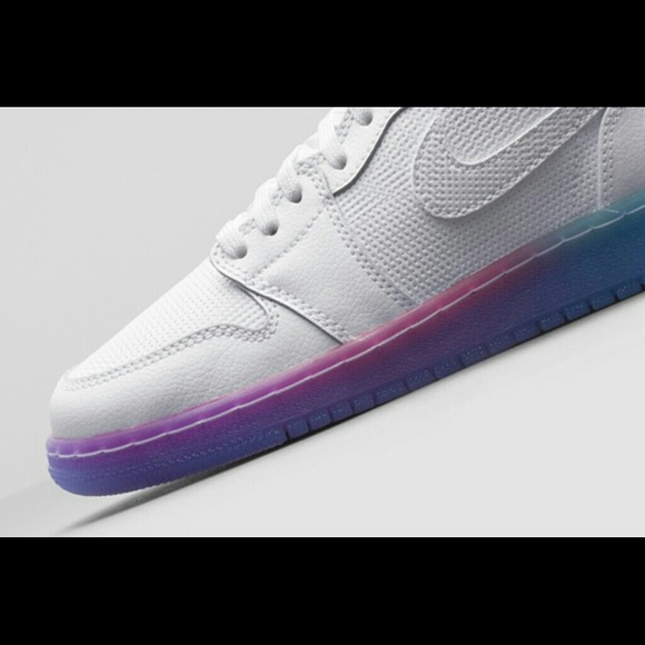 *FOUND* Air Jordan 1 Premium Rainbow White Verde - Picture 4 of 4