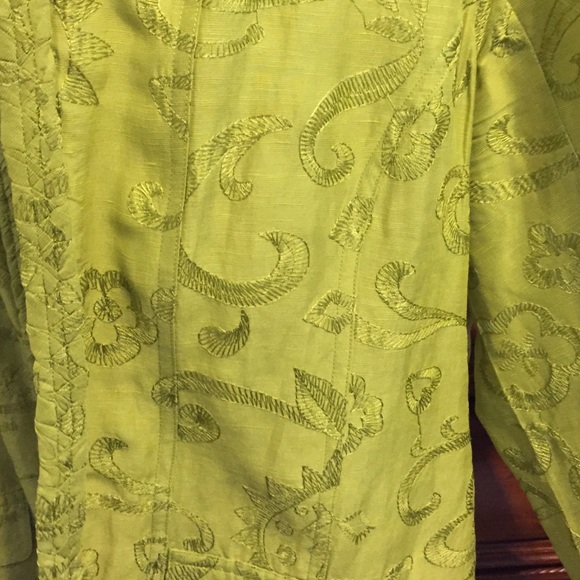 Beautiful Chicos Spring/Summer Set! - Picture 4 of 9