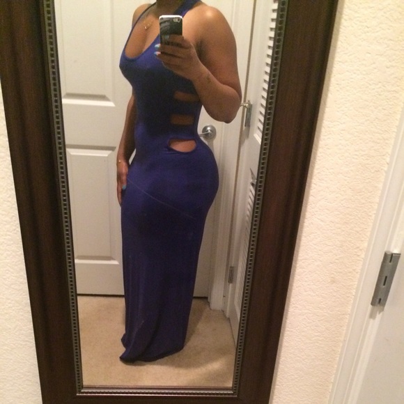 Maxi Dress - Picture 2 of 3