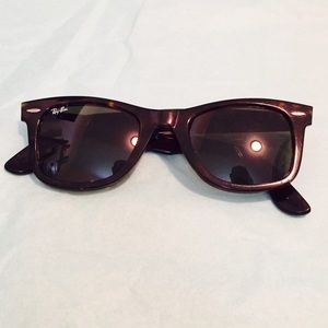 Ray Ban Wayfarer Classics