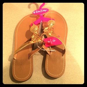 Lilly for target pineapple gold sandals 9