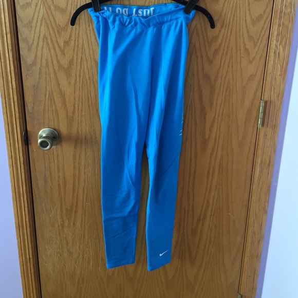 Nike blue therma-fit leggings