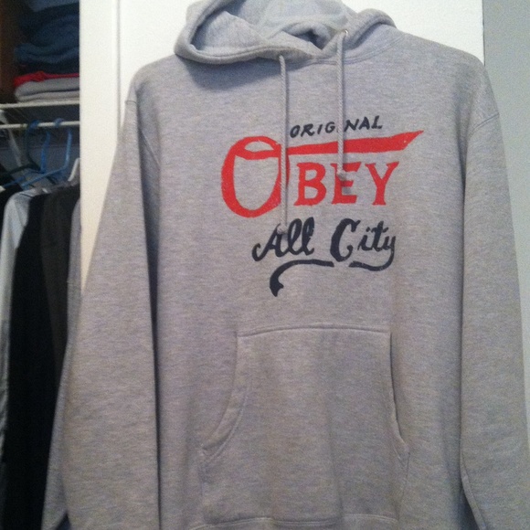 Obey hoodie