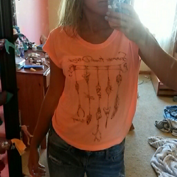 Peachy Billabong pocket tee
