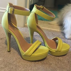 Lime platform pumps