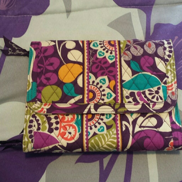 Vera Bradley jewelry organizer (Plum crazy)