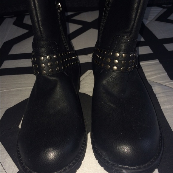 Moto boots