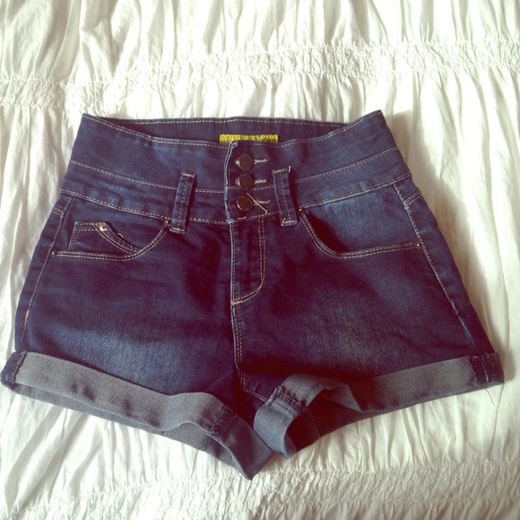 Dark shorts