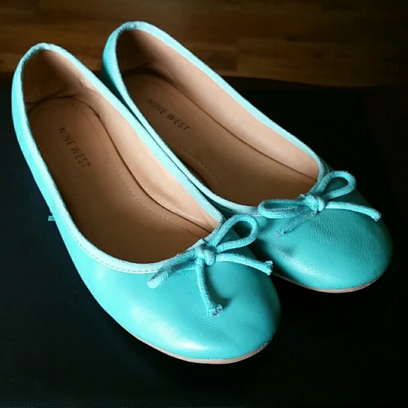 Flats worn a few times