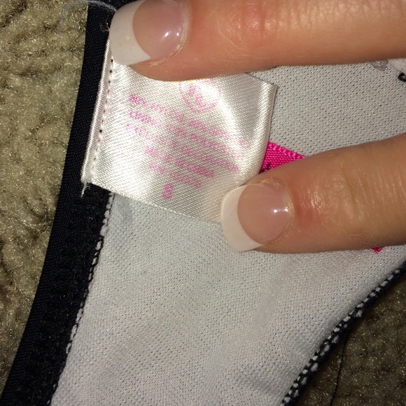 Bathing suit - Picture 3 of 3