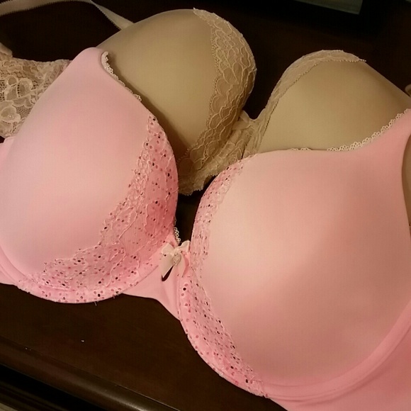 Set of two Victoria ' s Secret Bras