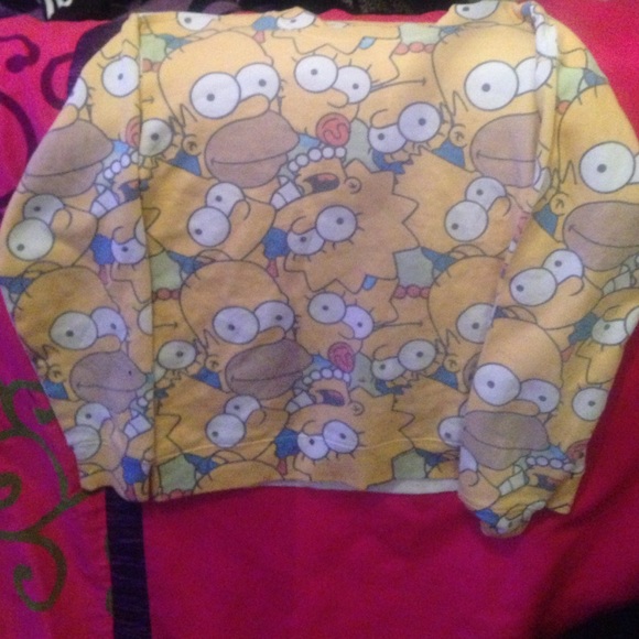 Oversized Simpsons sweatshirt