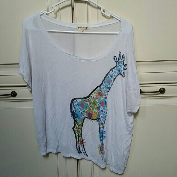 Floral giraffe top