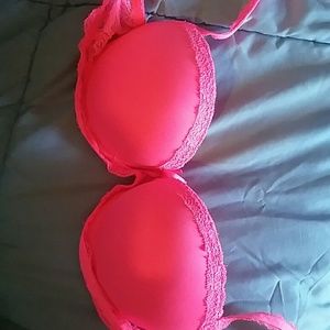 Super push up Hot pink bra 32c