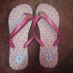 Tory burch flip flops