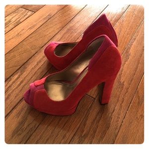 BCBGeneration peep toe pumps size 7