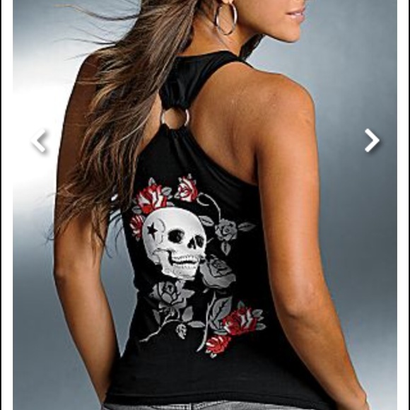 Brand new skull tank. Very cute!! Size large