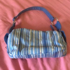 Blue and white striped purse MAKE ME AN OFFER!!😃