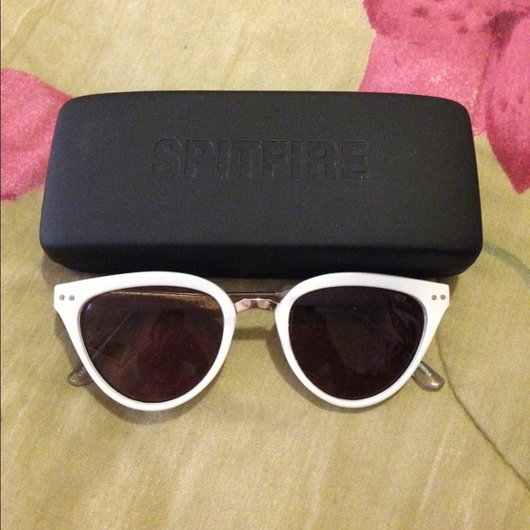 NWOT Spitfire England Sunglasses